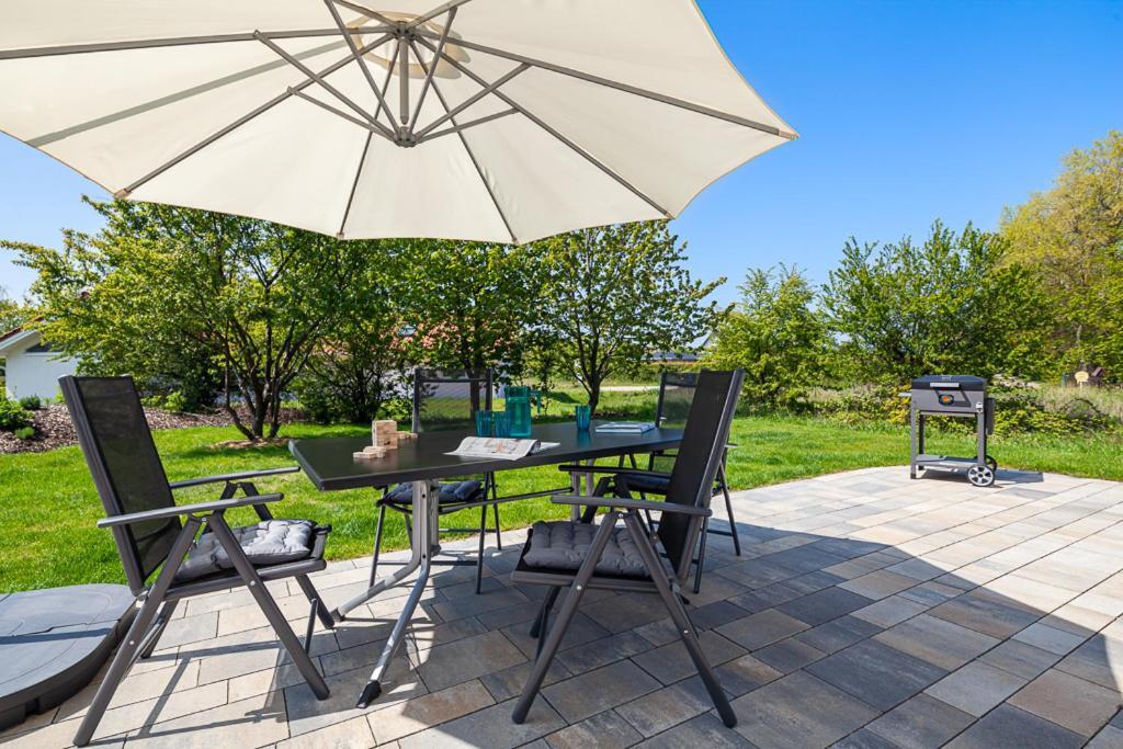 Ferienhaus Ruegen-Relax Trent Zewnętrze zdjęcie